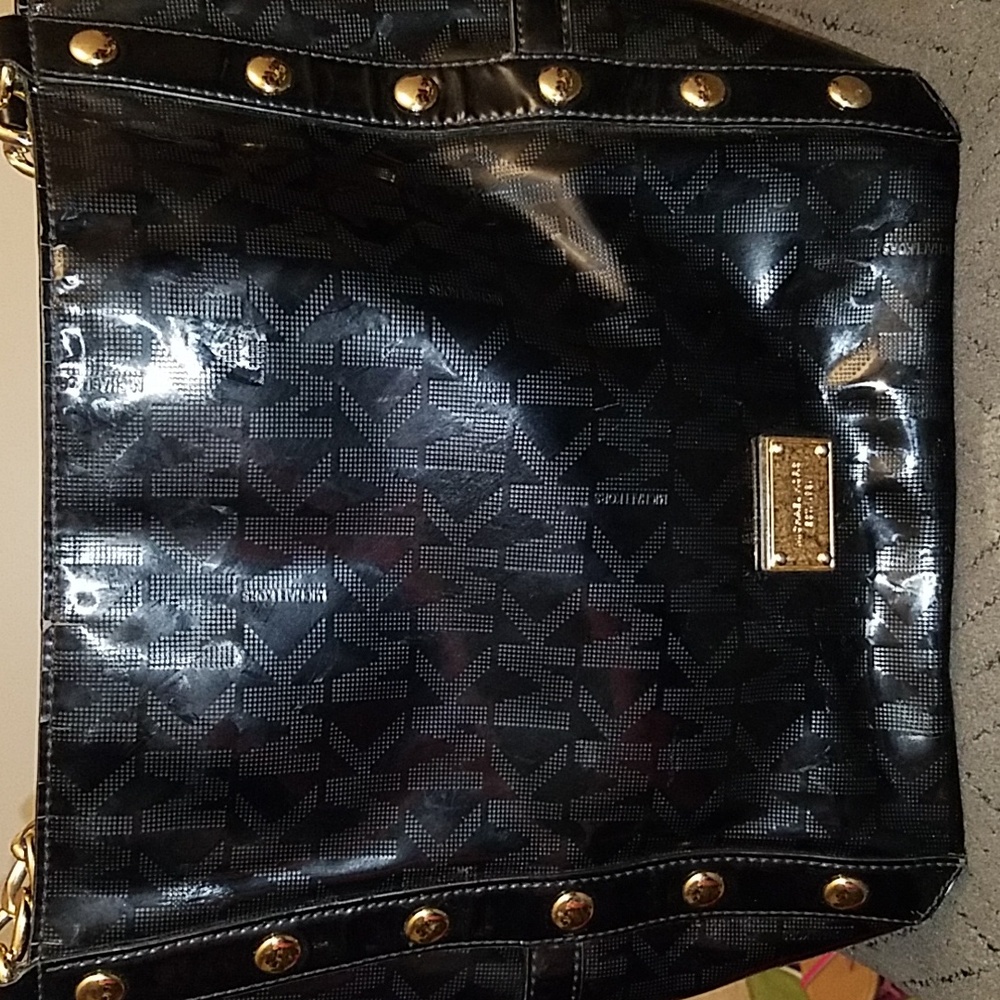 MICHAEL KORS- black/gold patent leather tote (minor cracks in handles)